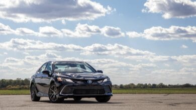 تويوتا كامري 2022 .. مراجعة املة مواصفات وسعر وخصائص